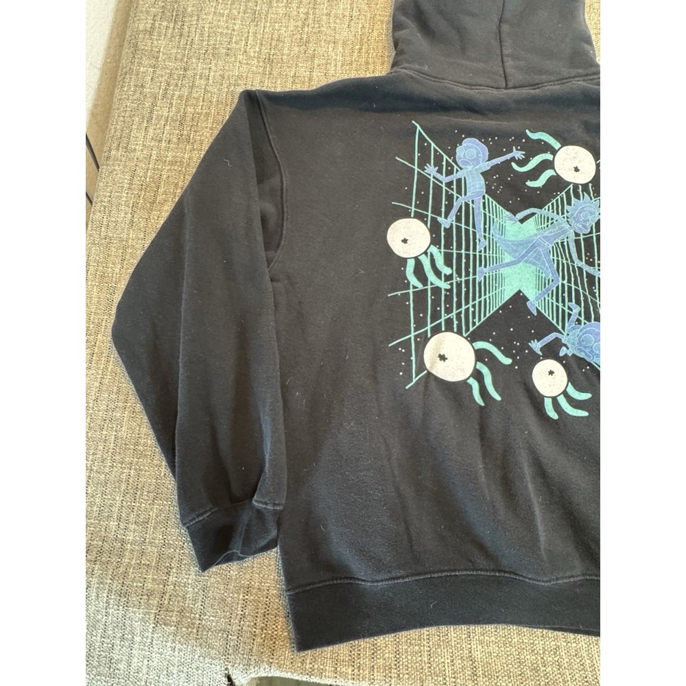 Rick And Morty  Virtual‎ Reality Black Hoodie Size Large Pullover With Pocket - Picture 13 of 16
